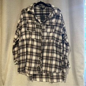 FATE black & white flowy button down flannel top. NWT!